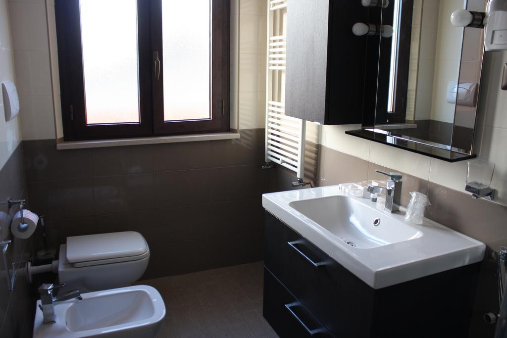 Bed&Breakfast La Perla Rosa Pescara Bilik gambar